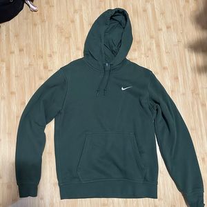 Men’s Nike basic causal hoodie